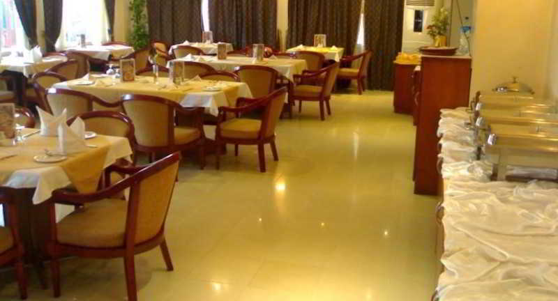 Gulf Pearl Hotel Manama Exterior photo